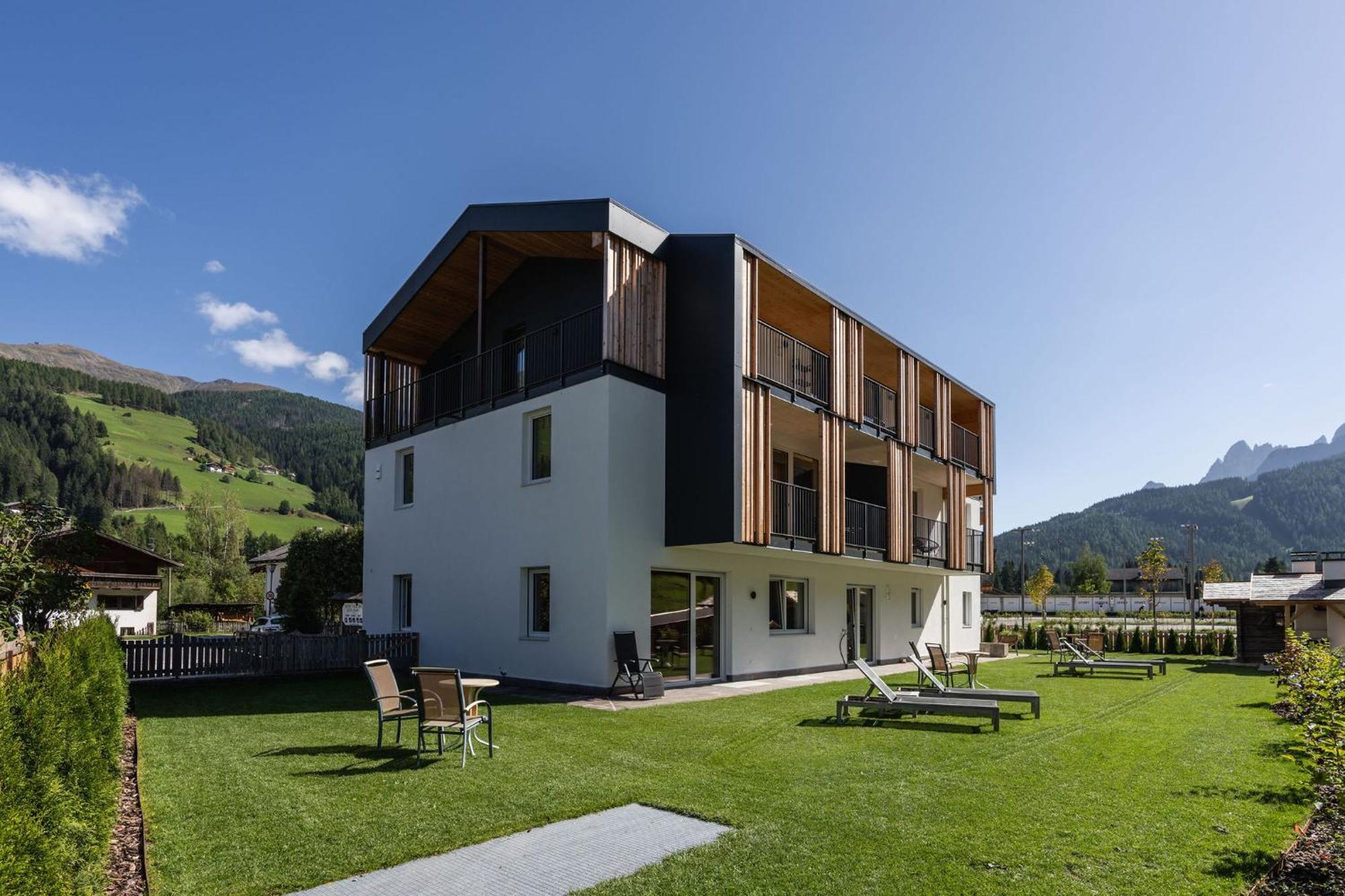 Ariane'S Guesthouse Σέστο Εξωτερικό φωτογραφία
